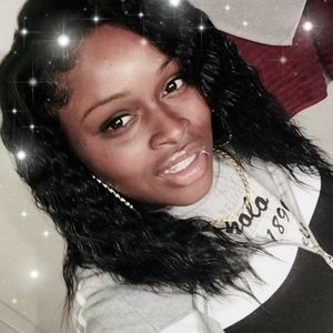 Meet your Posher, Shawna